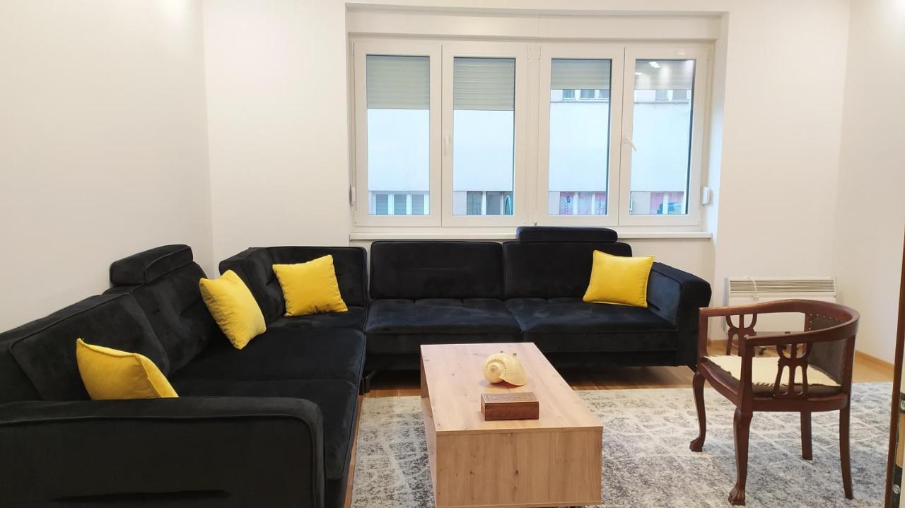 Apartment Sara Centar SJJ Buitenkant foto