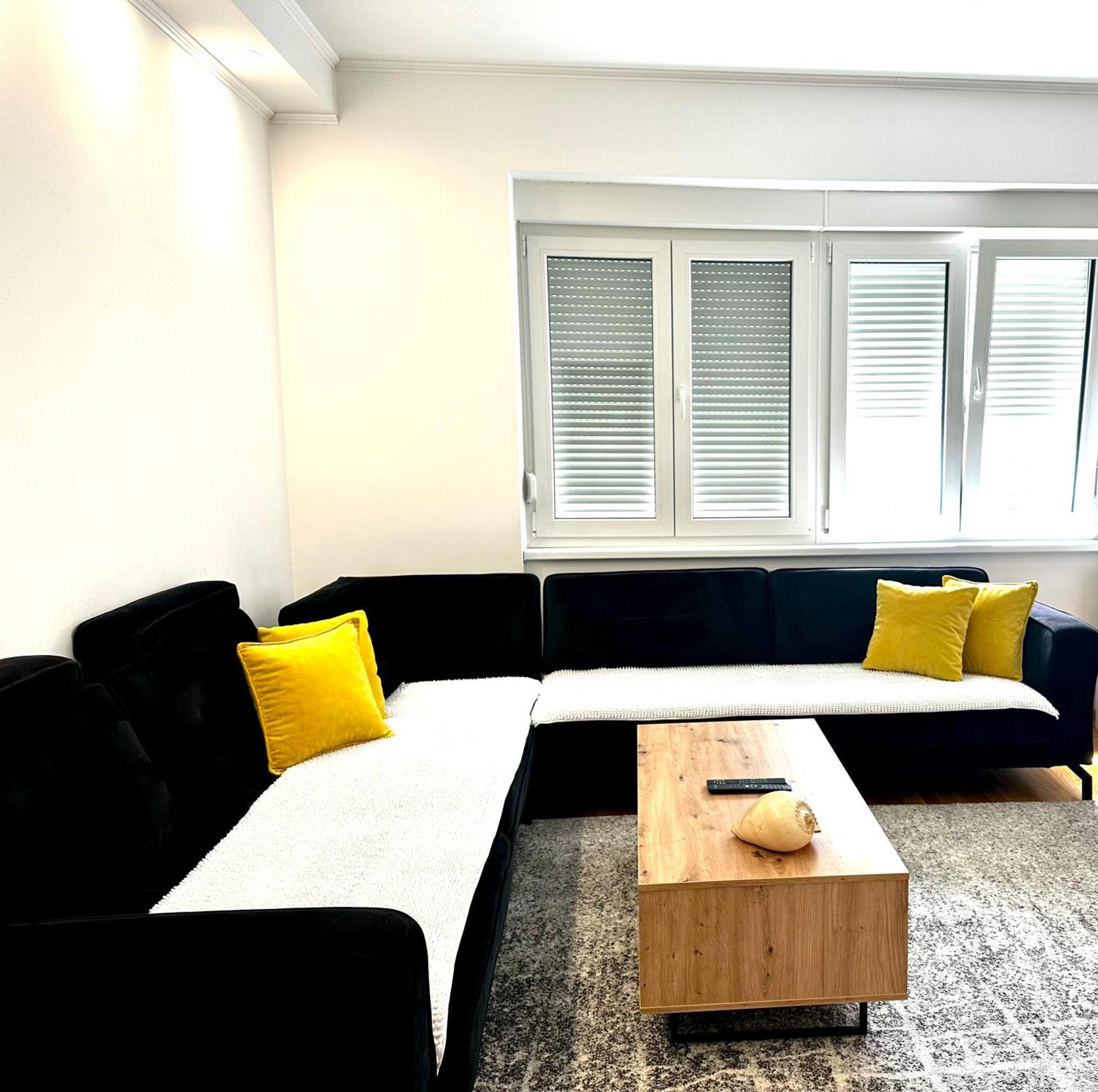 Apartment Sara Centar SJJ Buitenkant foto